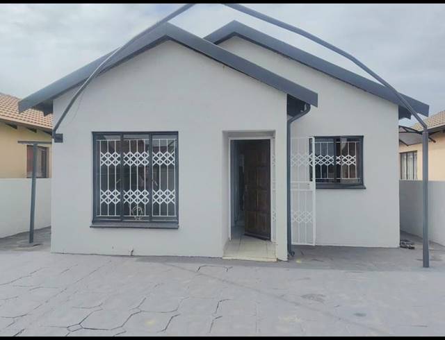 3 BEDROOM HOUSE FOR SALE IN SOSHANGUVE VV